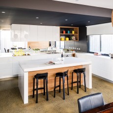 Modern High Gloss Kitchen