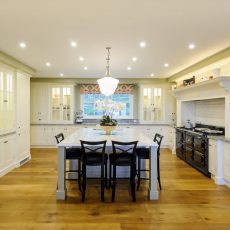 Grand Country Kitchen